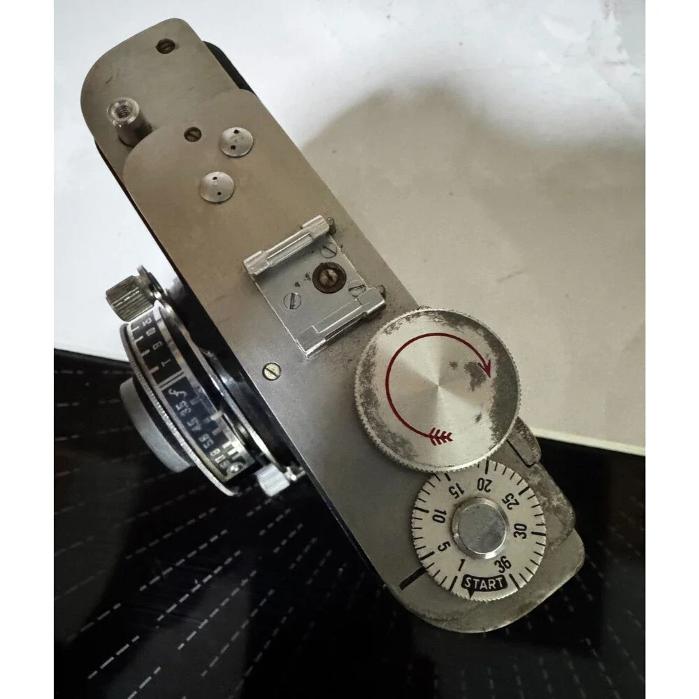 Universal Camera Company Buccaneer 35mm Film camera Untested